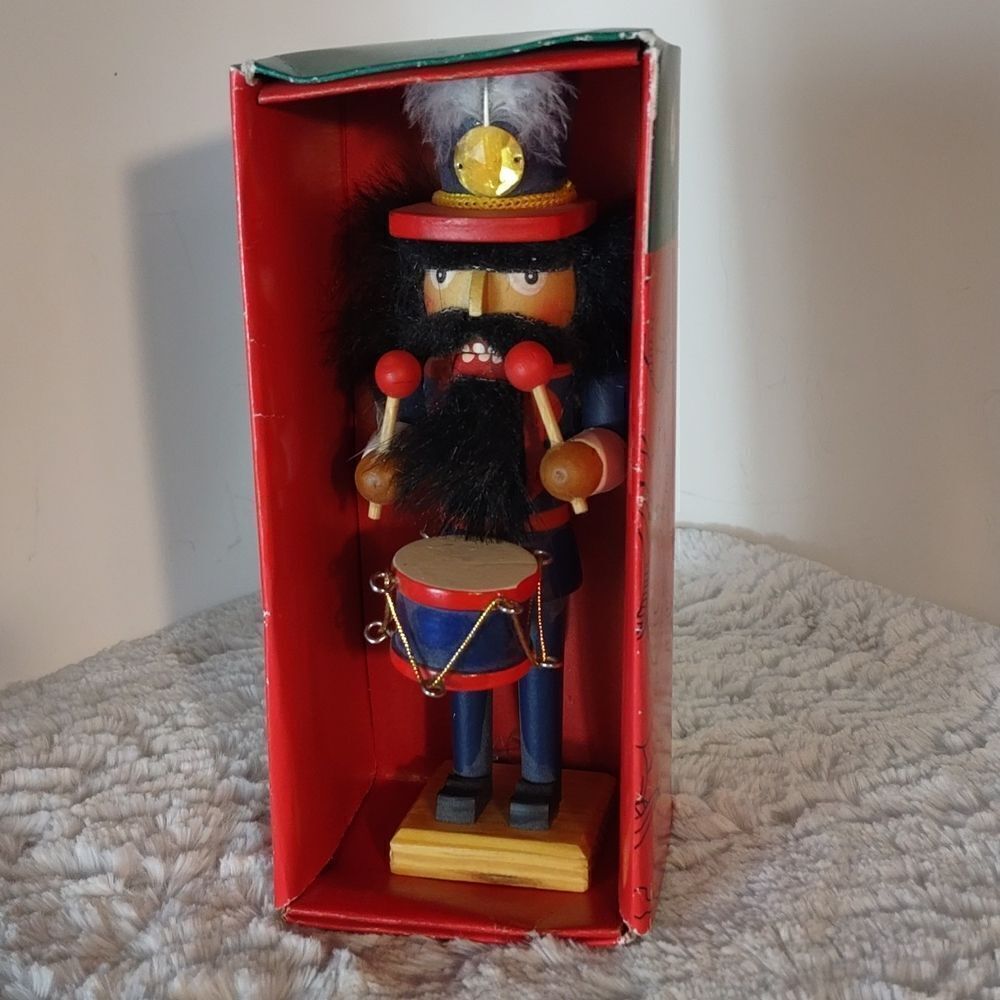 Kurt S Adler Wooden Nutcracker - Picture 8 of 8